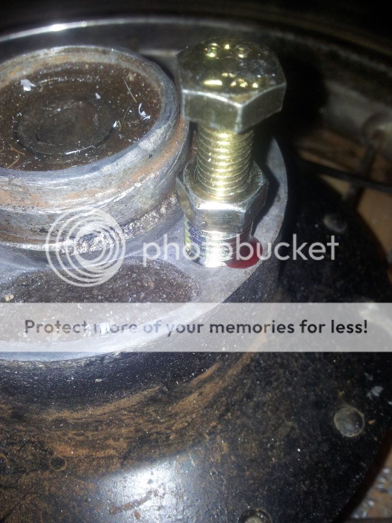 A How To / Diy repair damaged / stripped / crossthreaded bolt threads